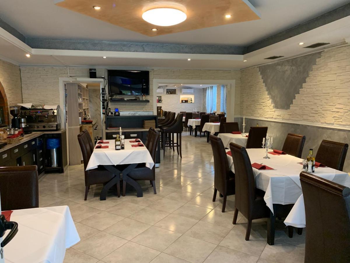 Hotel Ristorante Sicilia Tappenbeck Esterno foto